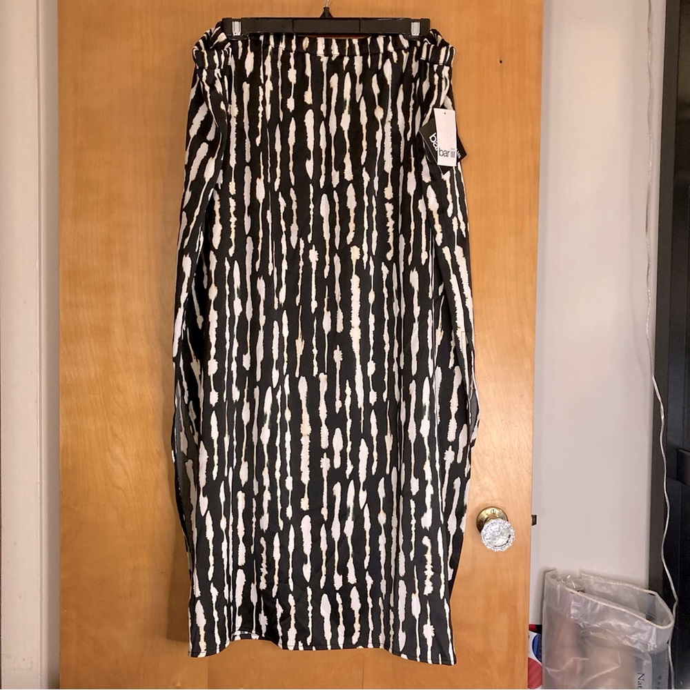 Bar III Black and White Maxi Skirt
